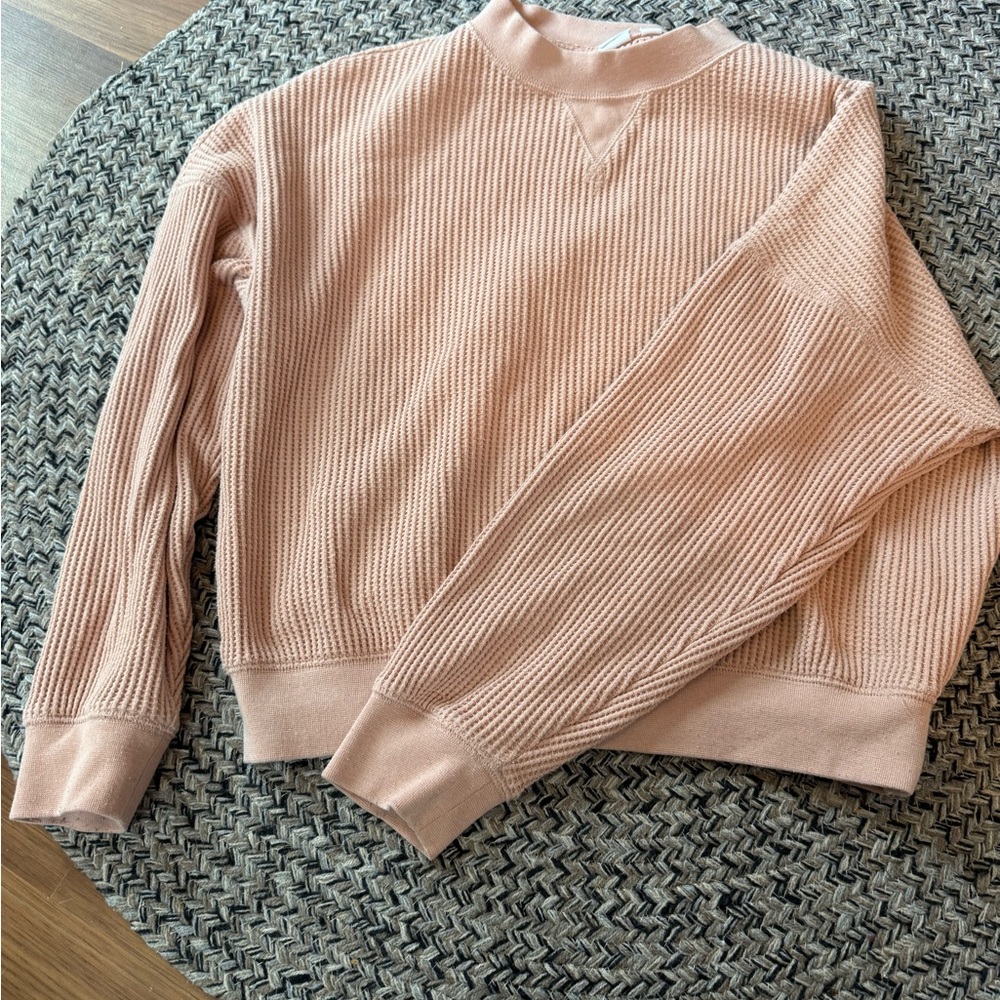 GAP Pink Crew Neck Sweater with Ribbed Knit Design